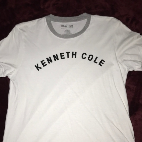 Kenneth Cole Reaction Other - Kenneth Cole white tee